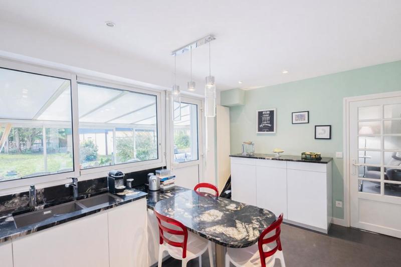 Maison - 199 m² - 8 pièces