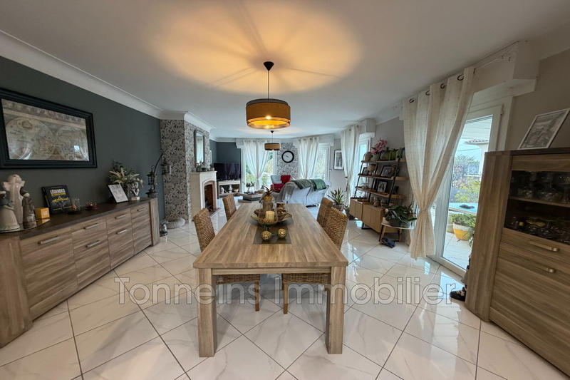 Maison - 150 m² - 5 pièces