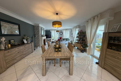 Maison - 150 m² - 5 pièces