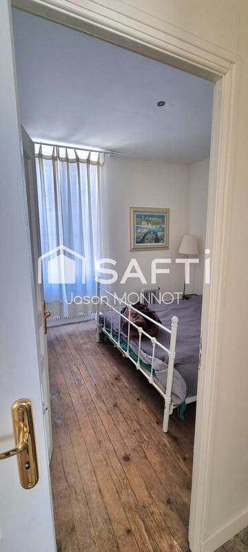 Maison - 350 m² - 11 pièces