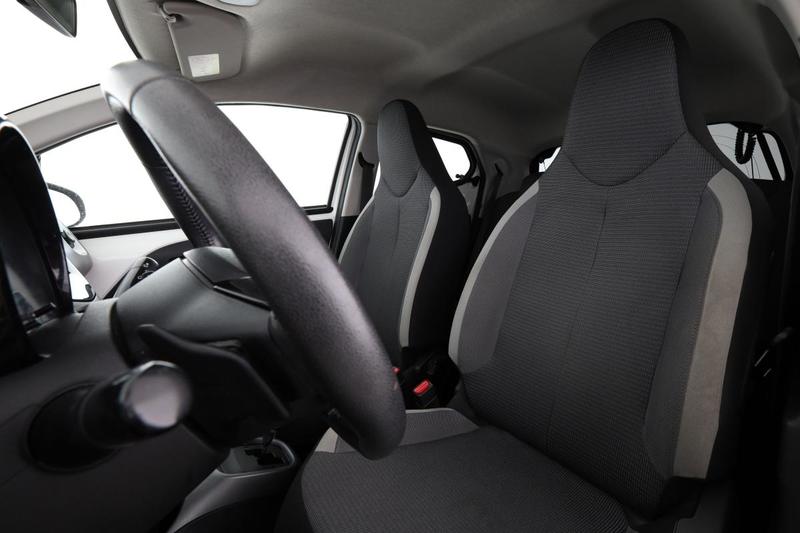 Toyota Aygo 1.0 Vvt-i X-Play X-Shift 5p 72 ch