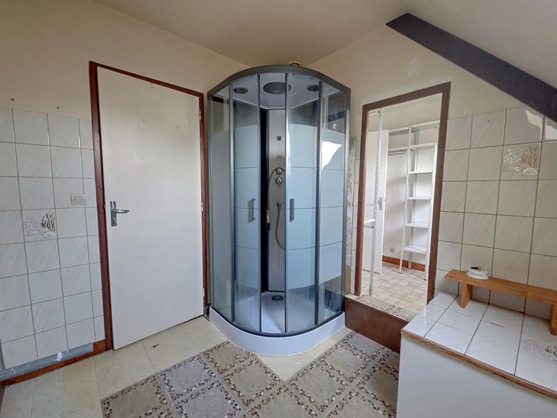 Maison - 83 m² - 6 pièces