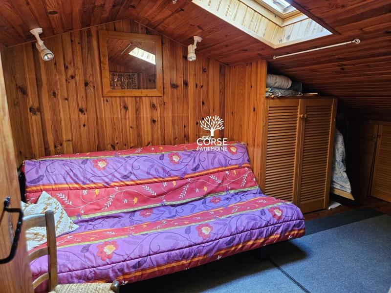 Maison - 83 m² - 5 pièces