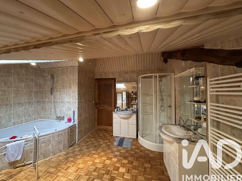 Maison de village - 216 m² - 7 pièces