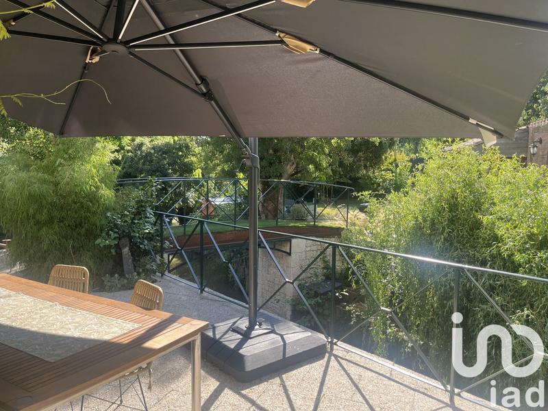 Maison - 167 m² - 10 pièces