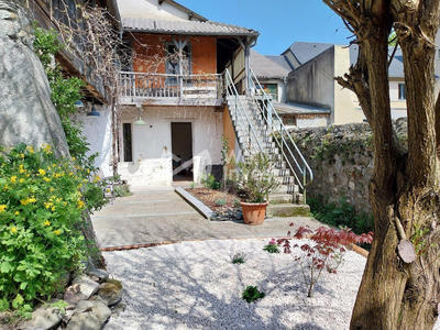 Maison ancienne - 170 m² - 4 pièces