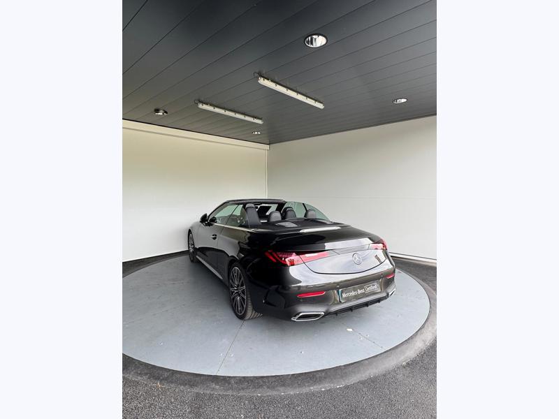 Mercedes Cle Cabriolet 220 d Amg Line