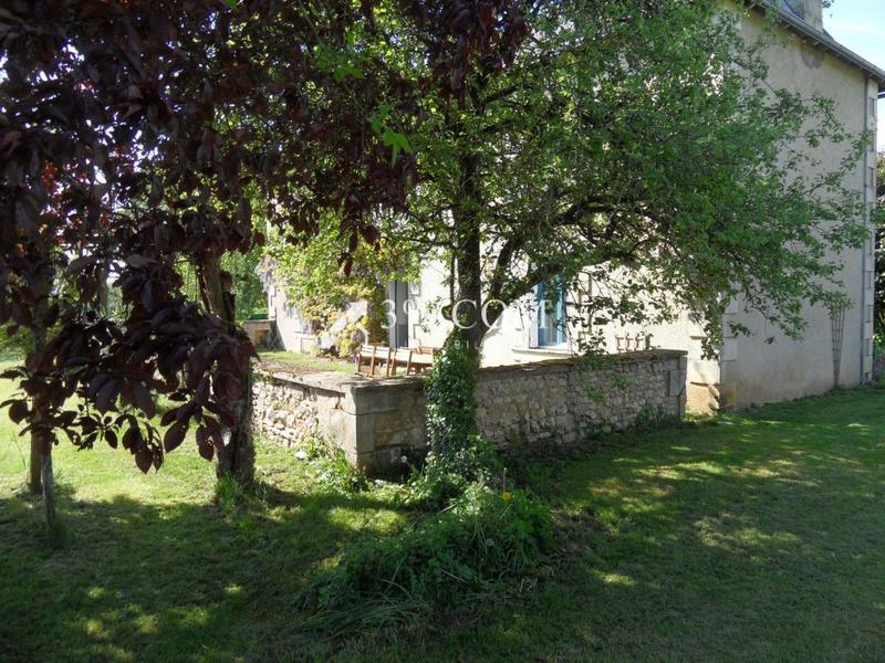 Propriété - 232 m² - 11 pièces