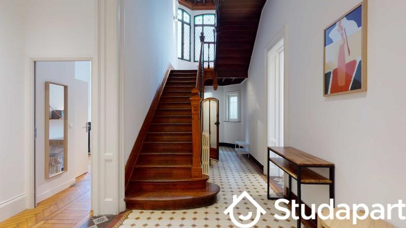 Chambre - 9 m² - 1 pièce