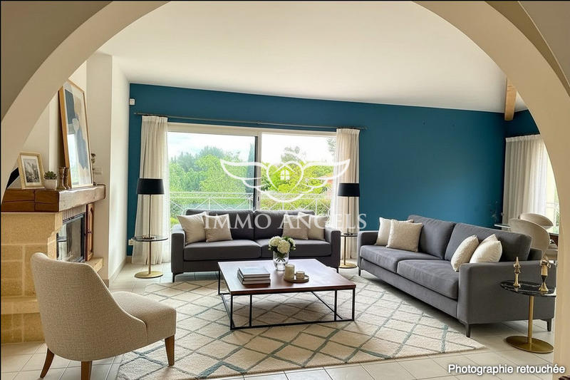 Maison contemporaine - 202 m² - 6 pièces