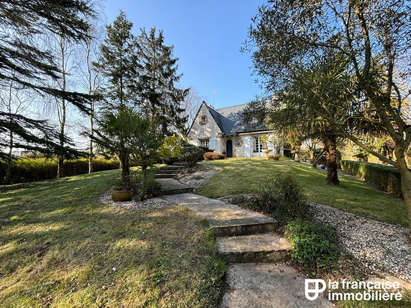 Maison - 141 m² - 5 pièces