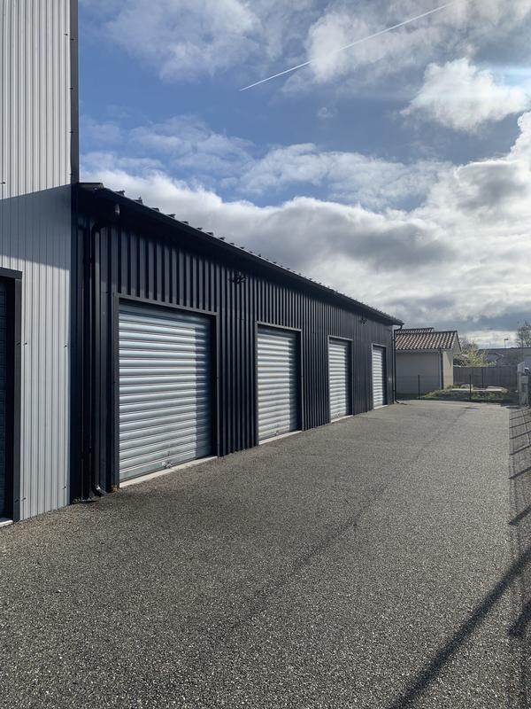 Parking / Garage - 4 m²