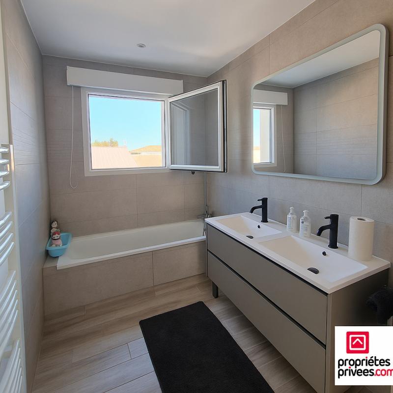 Maison - 103 m² - 5 pièces