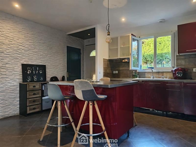 Maison - 100 m² - 4 pièces