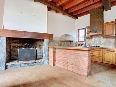 Maison - 161 m² - 8 pièces