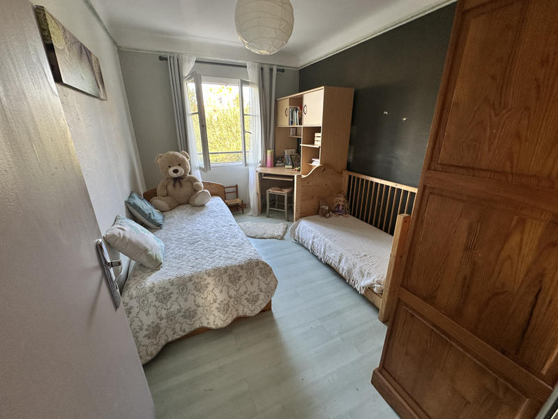 Appartement - 85 m² - 4 pièces