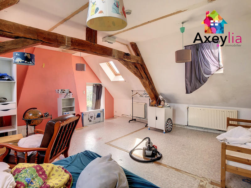 Maison - 265 m² - 8 pièces