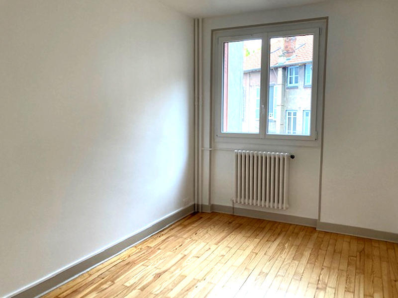 Appartement - 100 m² - 5 pièces