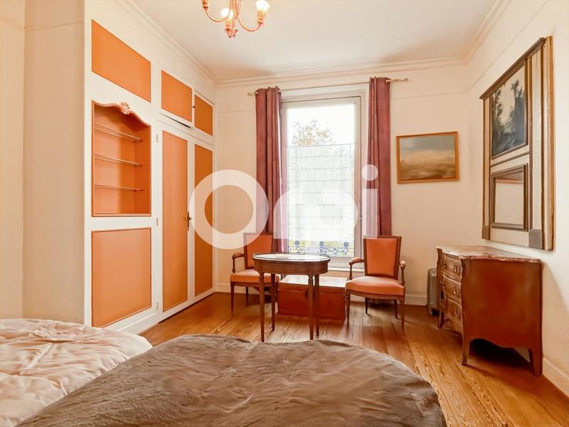 Maison de ville - 160 m² - 7 pièces