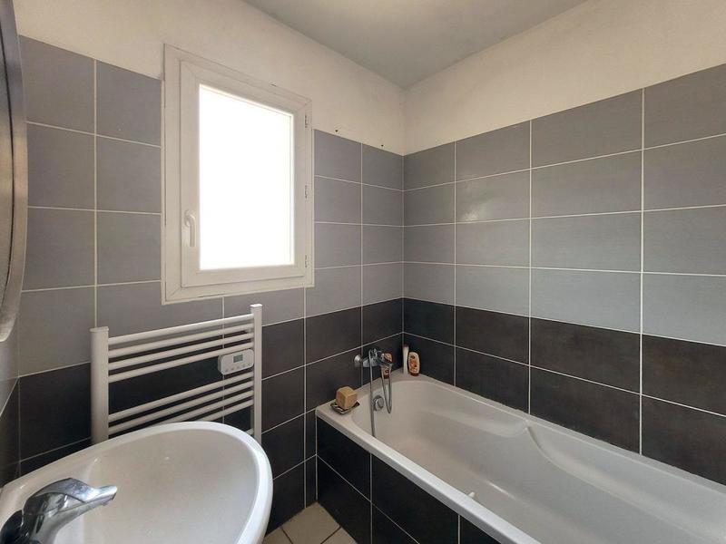 Maison - 87 m² - 4 pièces