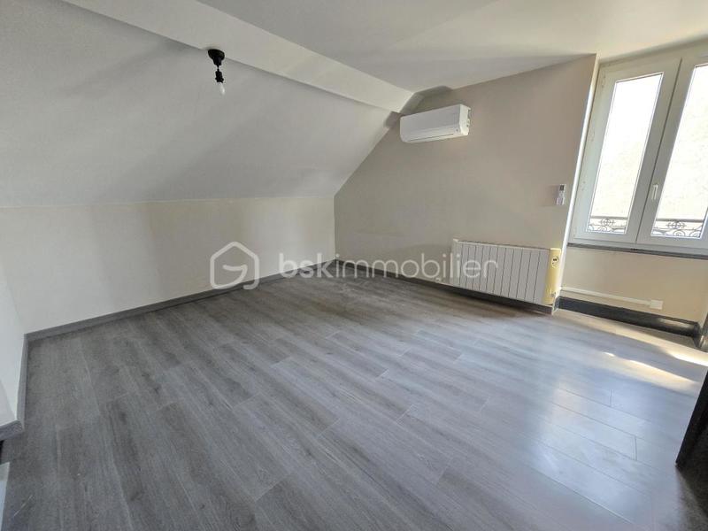 Maison de ville - 104 m² - 5 pièces