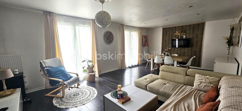 Maison - 91 m² - 5 pièces