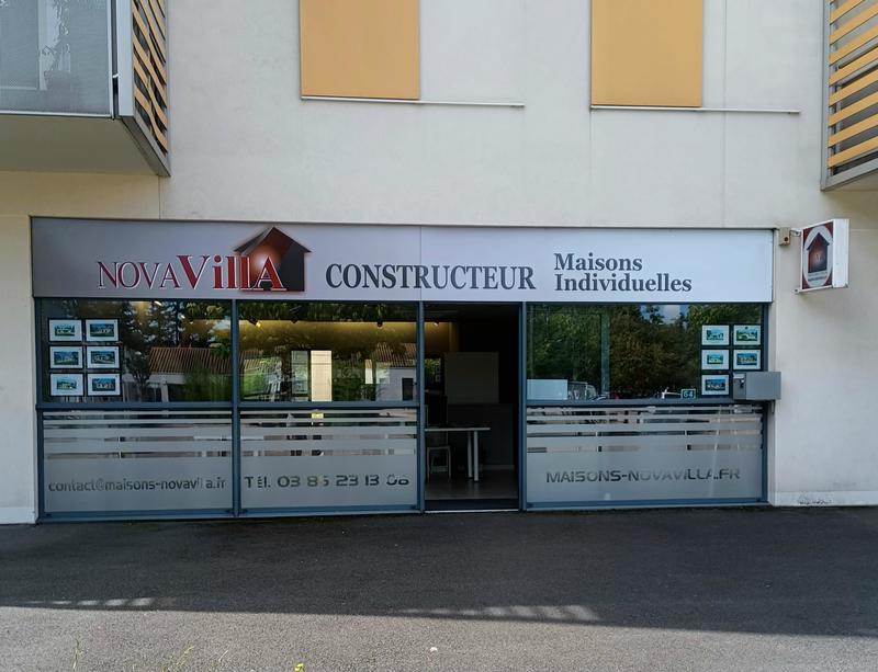 Villa - 100 m² - 5 pièces