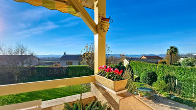 Maison - 135 m² - 6 pièces