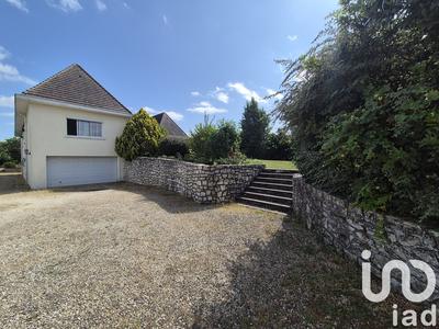 Maison - 422 m² - 11 pièces