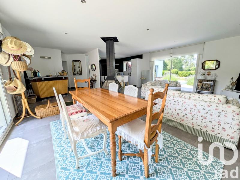 Maison - 162 m² - 5 pièces