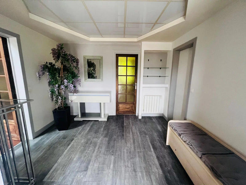 Maison - 153 m² - 7 pièces