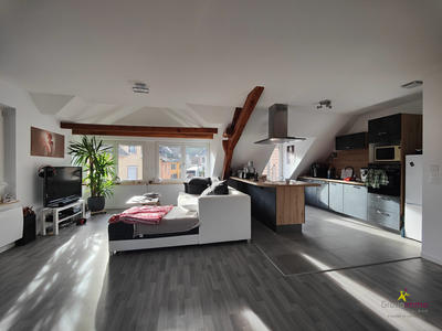 Appartement - 95 m² - 4 pièces