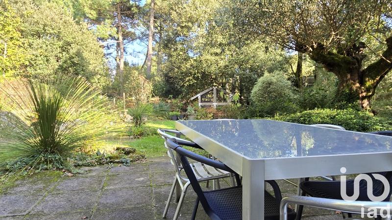 Maison - 166 m² - 8 pièces