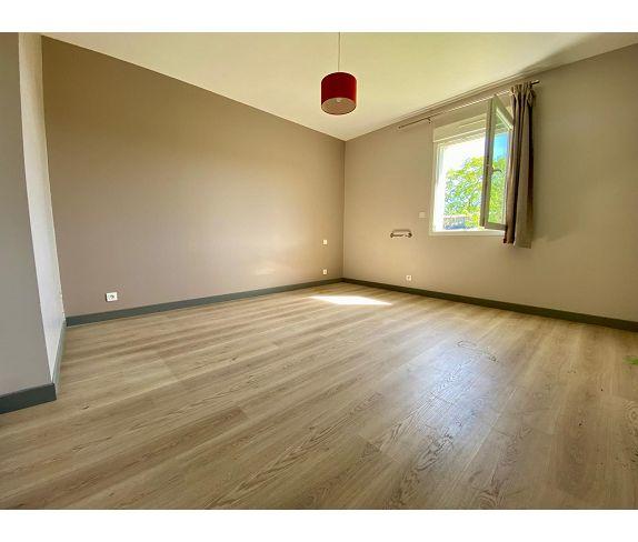 Maison - 130 m² - 4 pièces