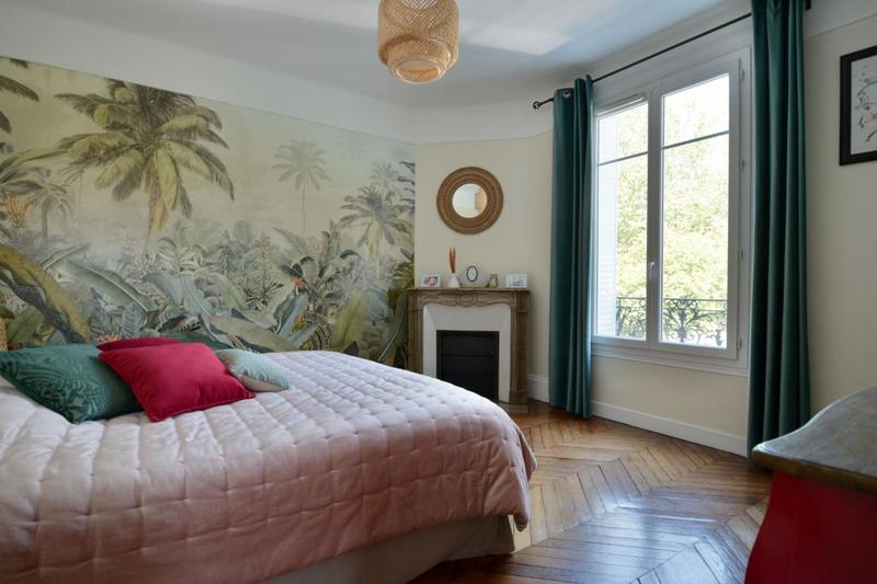 Maison - 180 m² - 8 pièces