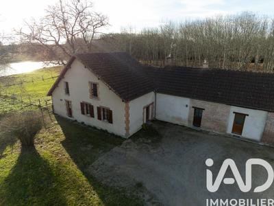 Maison - 349 m² - 15 pièces