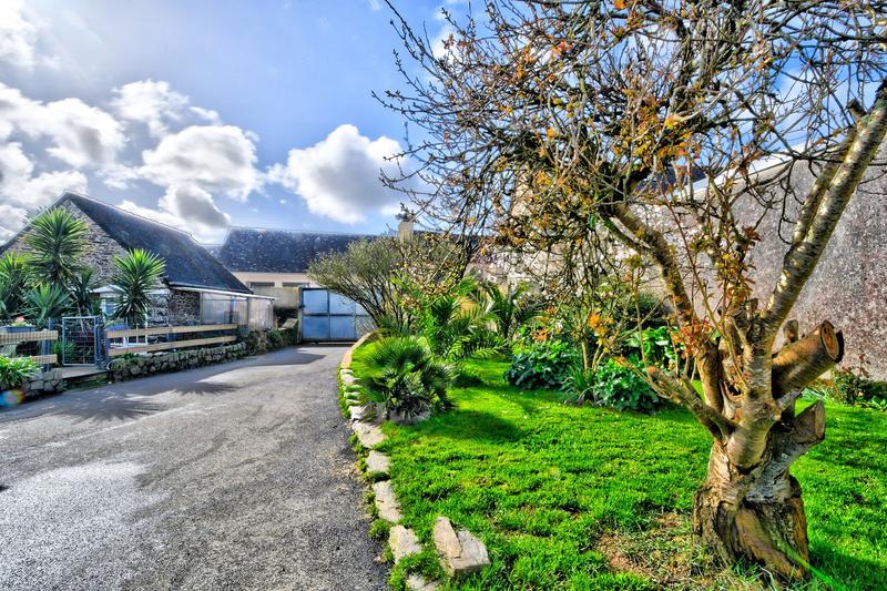 Maison - 161 m² - 6 pièces