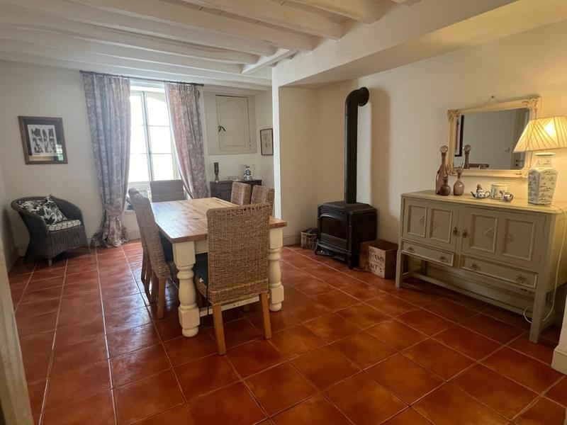 Maison - 200 m² - 5 pièces