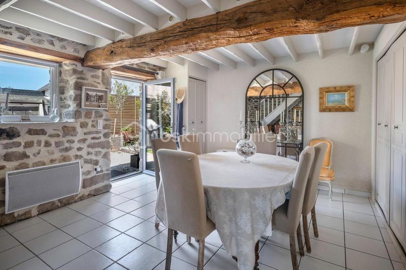 Maison - 108 m² - 4 pièces