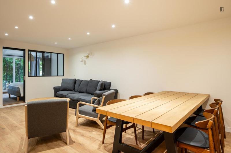 Chambre - 9 m² - 4 pièces