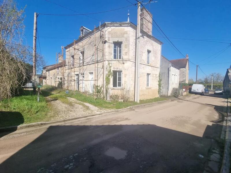 Maison - 100 m² - 6 pièces