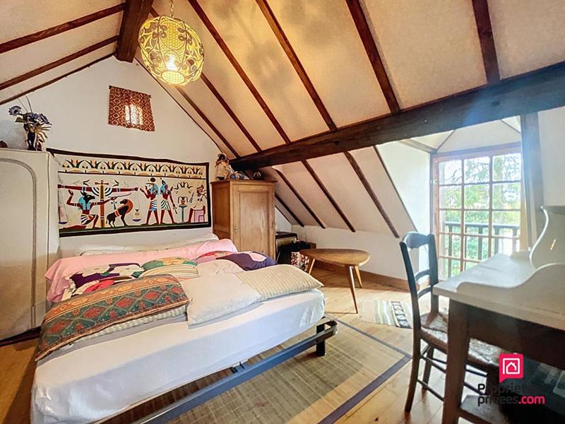 Maison - 145 m² - 8 pièces