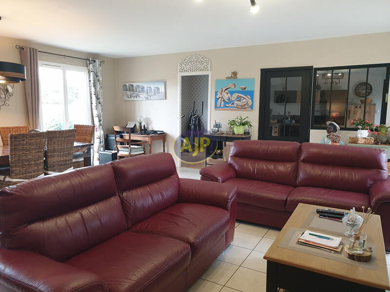 Maison - 124 m² - 5 pièces