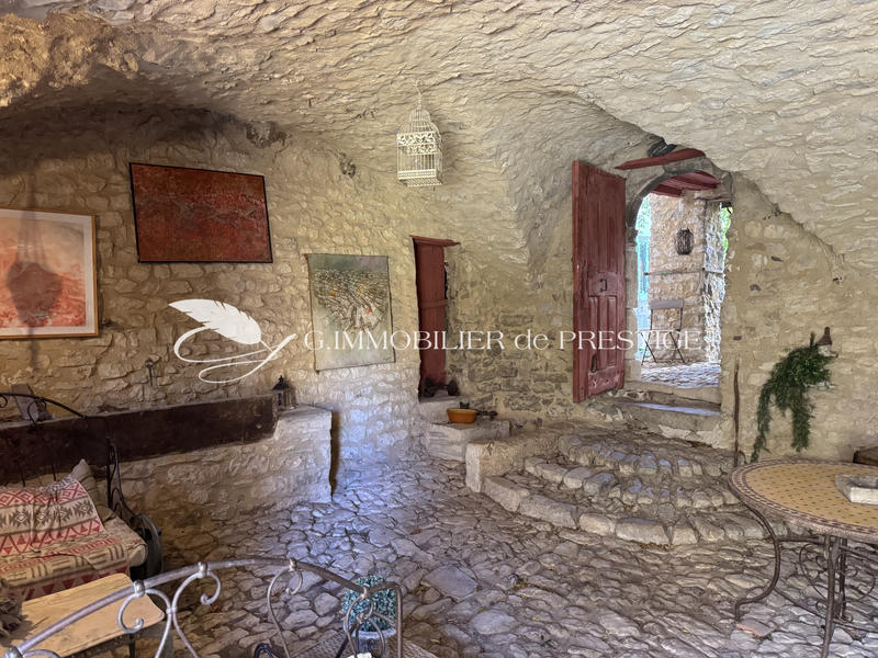 Maison de village - 300 m² - 7 pièces