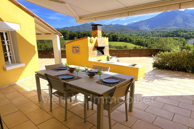 Villa - 219 m² - 6 pièces