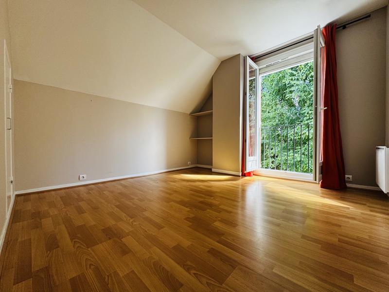 Villa - 220 m² - 10 pièces