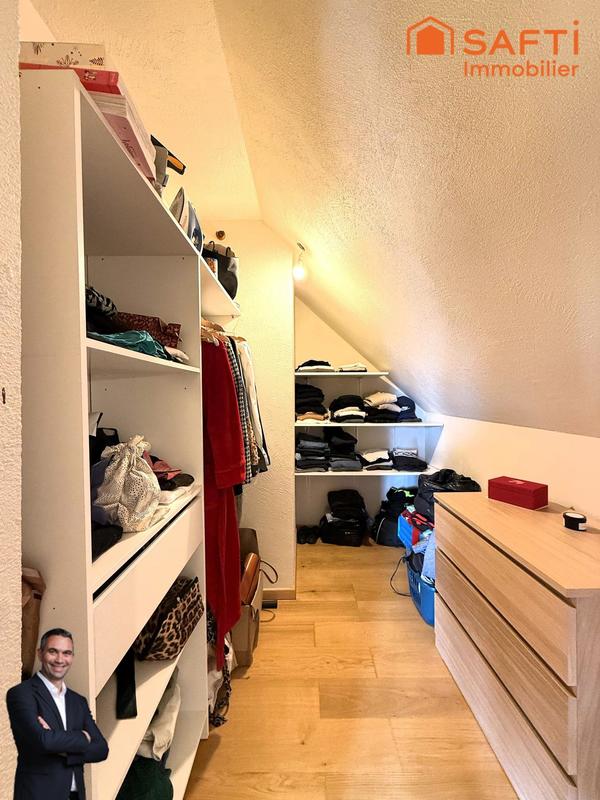 Maison - 143 m² - 5 pièces