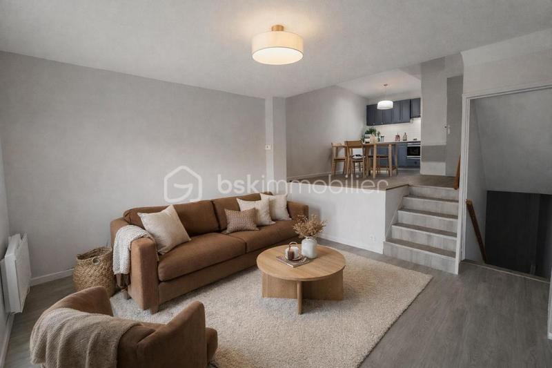 Maison de ville - 82 m² - 4 pièces