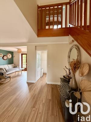 Maison - 97 m² - 6 pièces