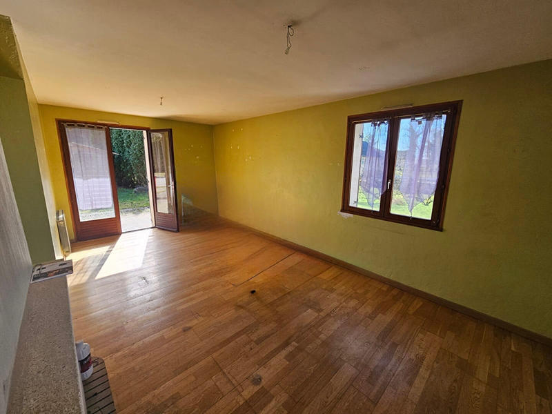 Maison - 107 m² - 7 pièces